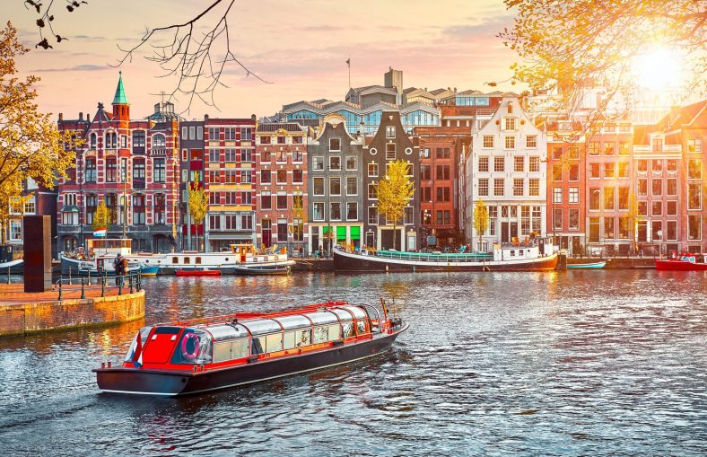 The Perfect Itinerary for a High Weekend in Amsterdam